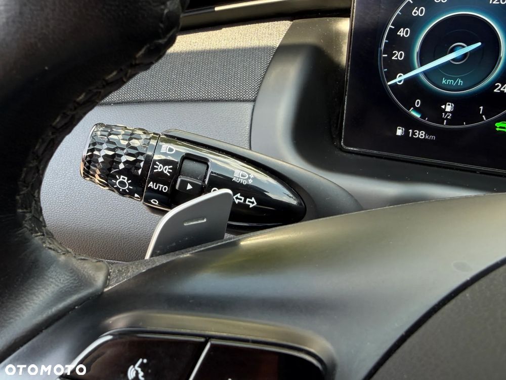 Hyundai Tucson 1.6 T-GDi HEV Executive 4WD - 27