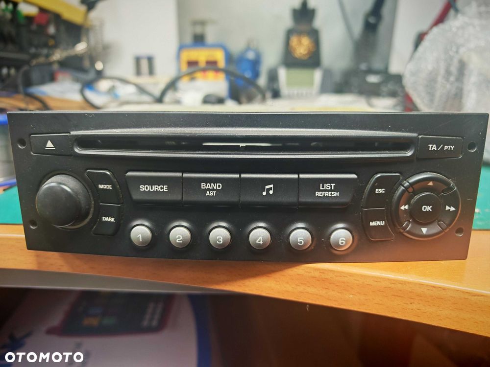 Fabryczne radio Citroen Peugeot Blaupunkt RD4 T5 N1 - 1