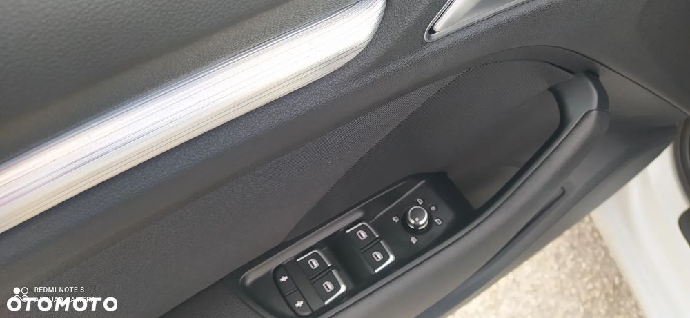 Audi A3 Sportback 2.0 TDI (clean diesel) Attraction - 16