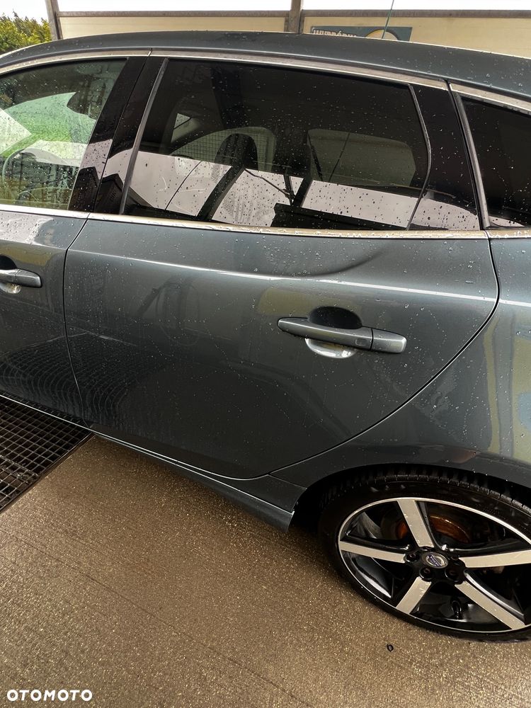 Volvo V40 D2 Summum - 8
