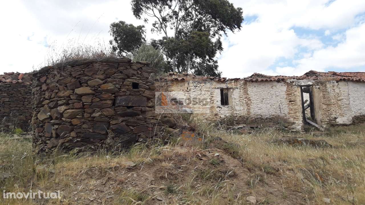 Quintinha T1 Venda em Ourique,Ourique - Grande imagem: 2/12