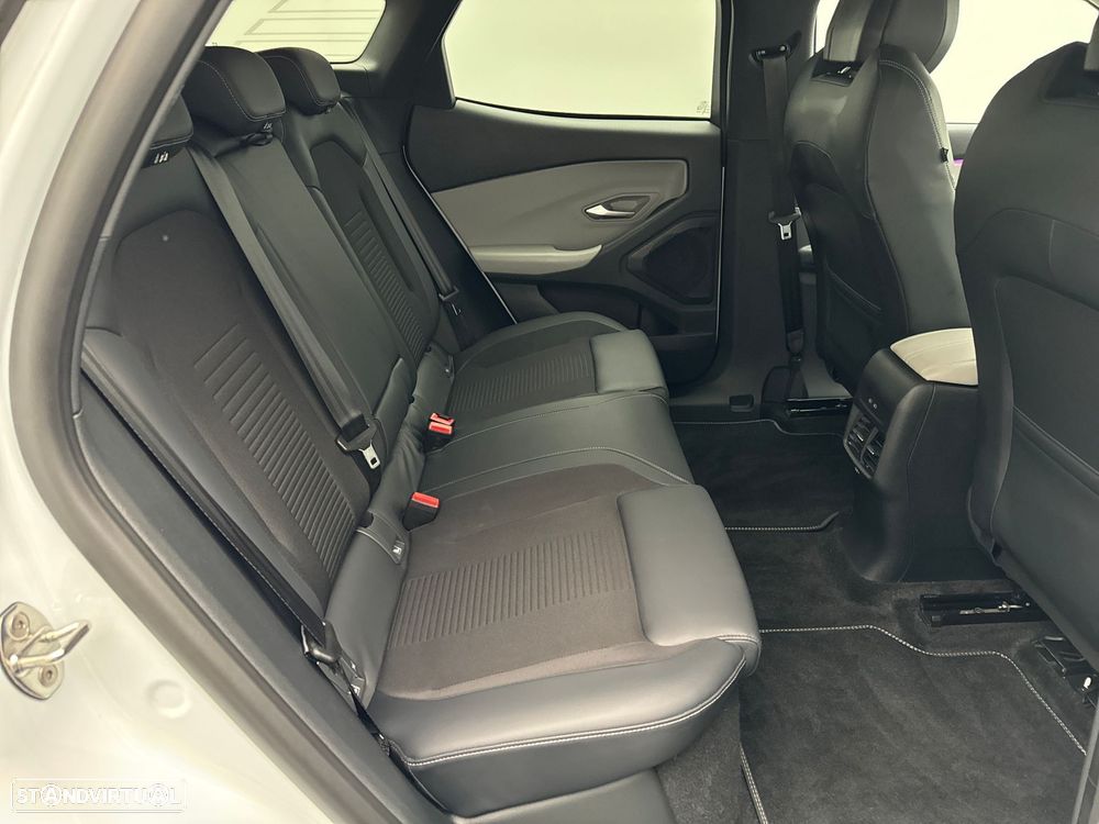 Ford Explorer Elektromotor c/ Extended Range RWD 77kWh Premium - 14