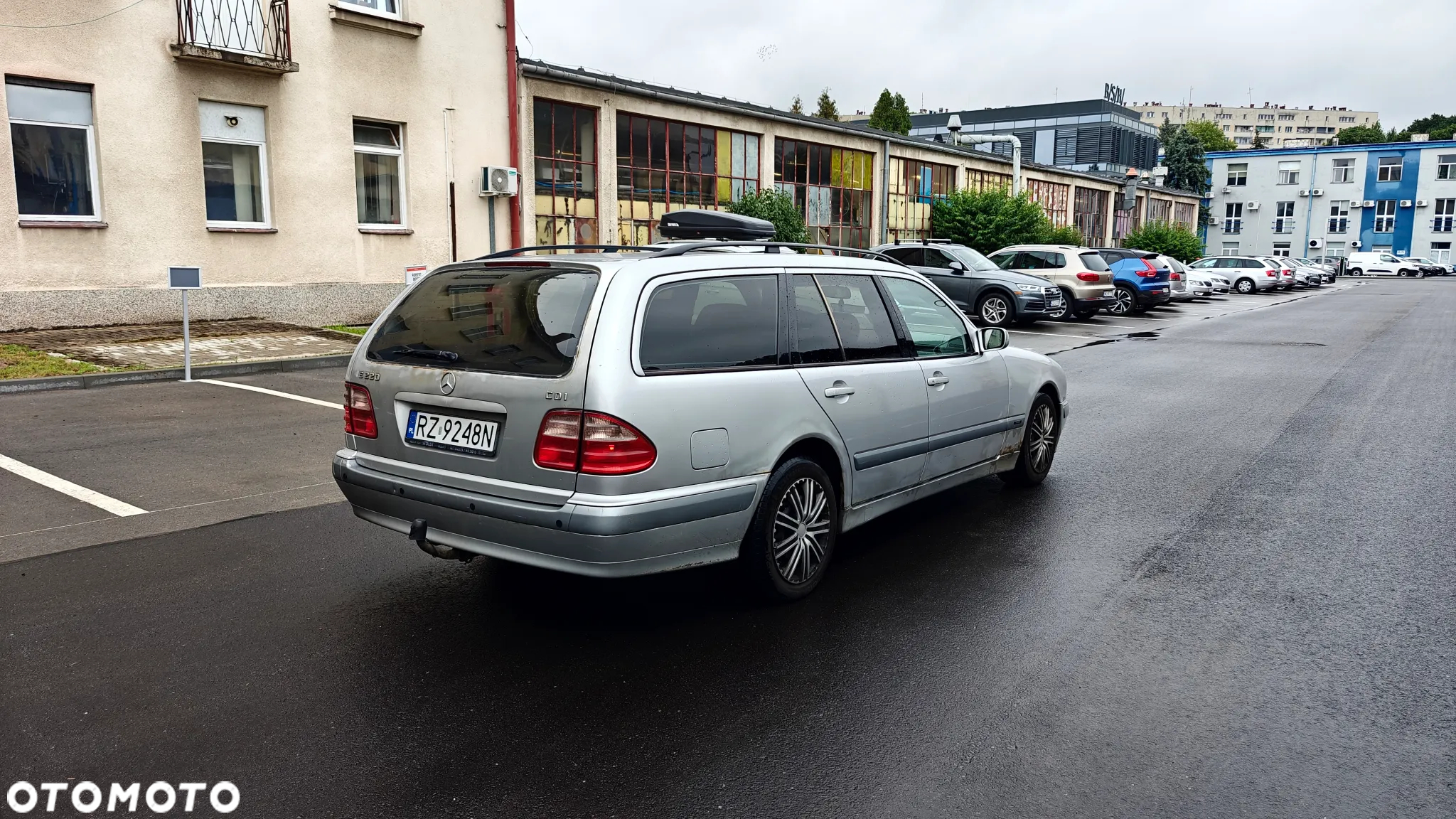 Mercedes-Benz Klasa E - 4