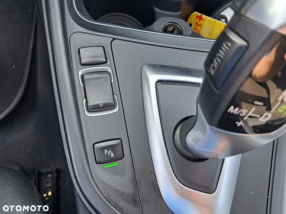 BMW Seria 3 316d Advantage - 22