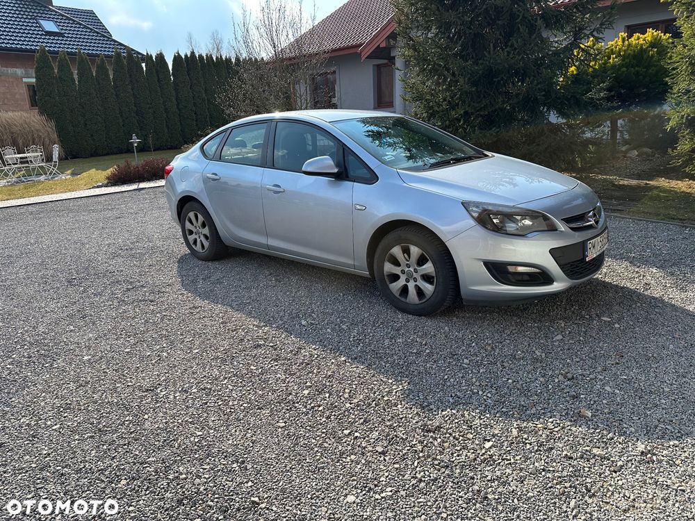 Opel Astra 1.7 CDTI Business - 1