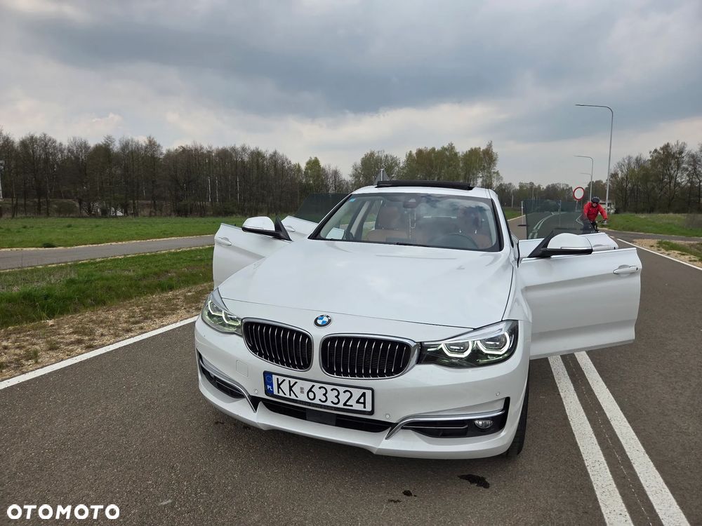 BMW Seria 3 320d xDrive Luxury Line - 16