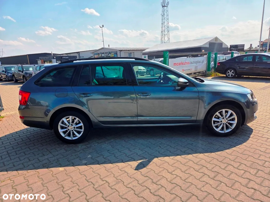 Skoda Octavia Combi 1.4 TSI DSG Style - 6