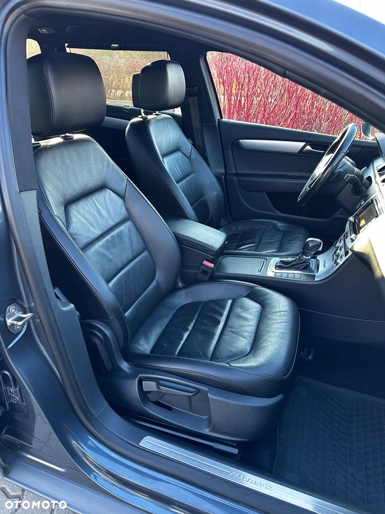 Volkswagen Passat Alltrack 2.0 TDI 4Mot DSG - 9