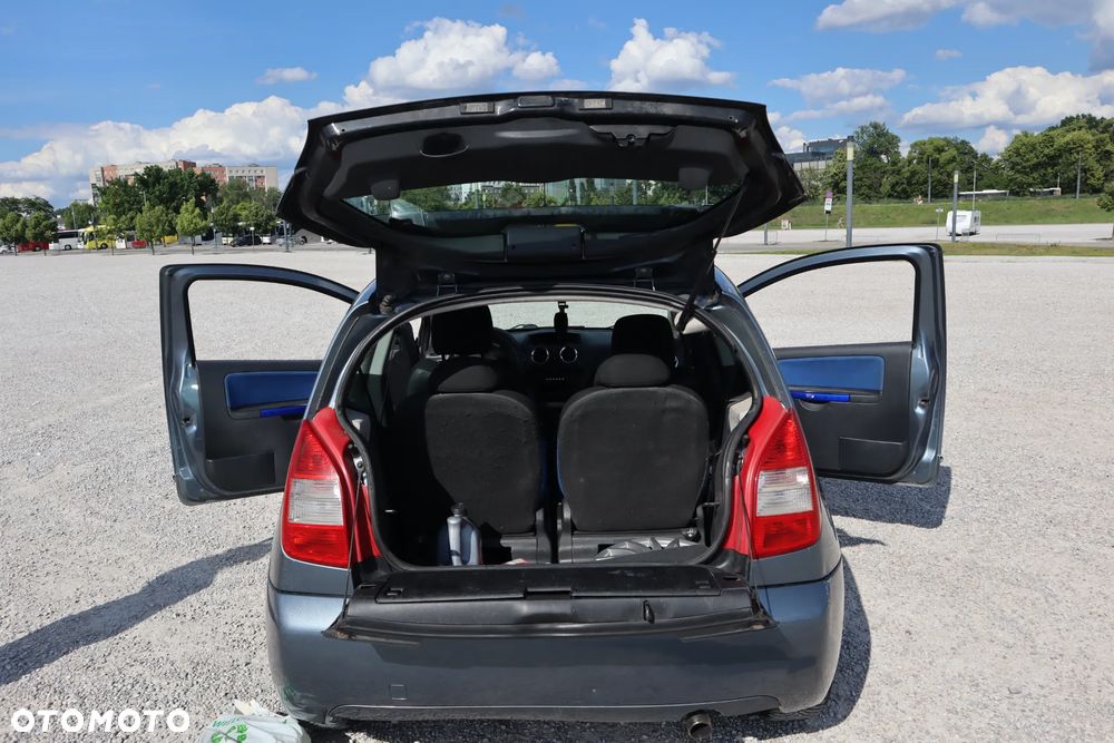 Citroën C2 1.4 VTR - 13