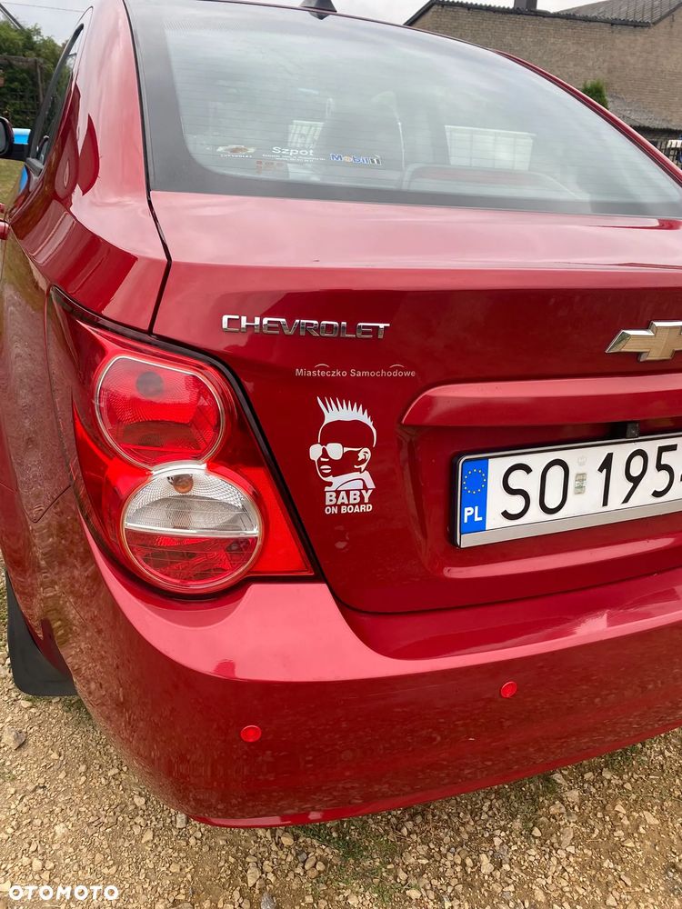 Chevrolet Aveo - 11