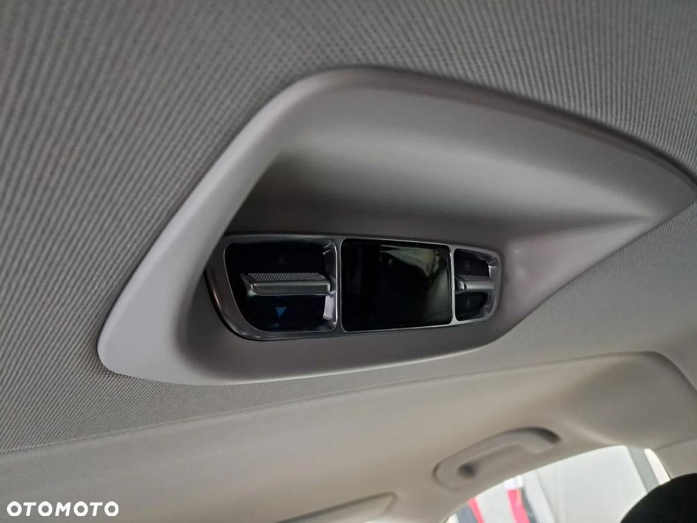 Mercedes-Benz Klasa V 220 d 9G-Tronic Style (d³ugi) - 29