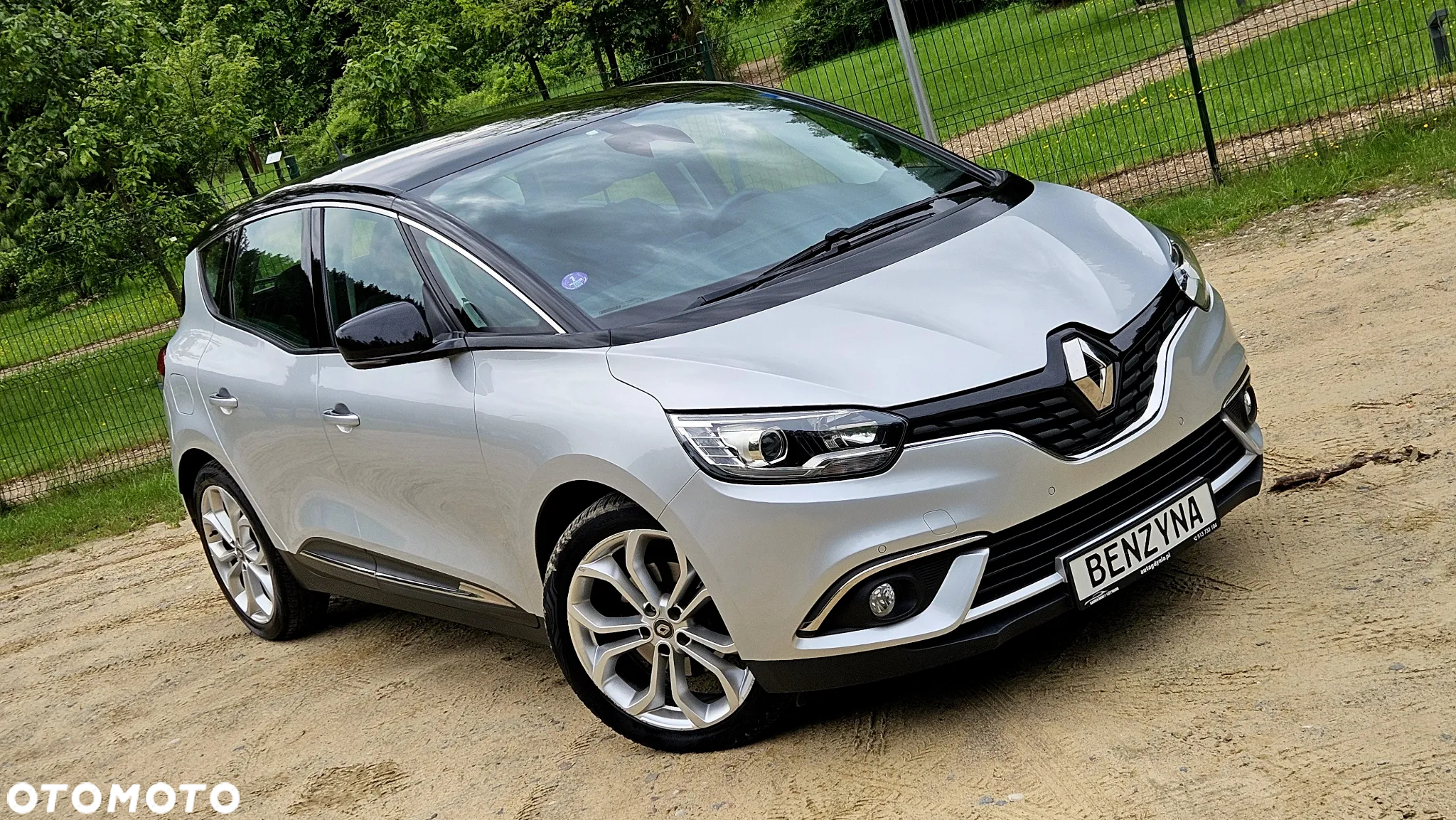 Renault Scenic 1.3 TCe FAP Zen - 10