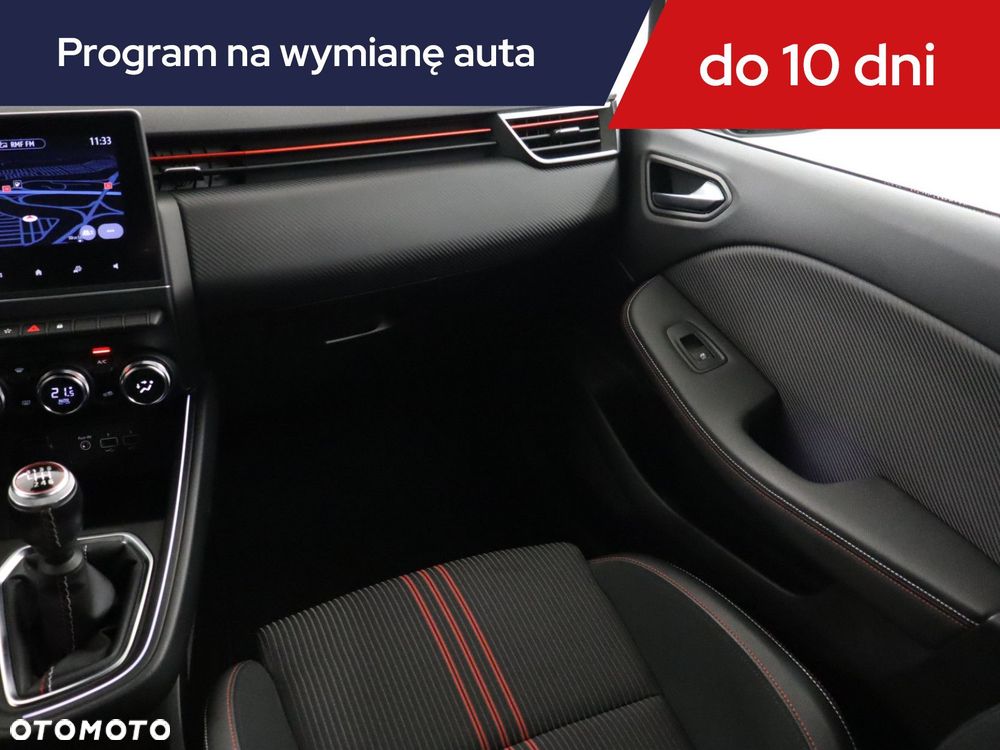 Renault Clio - 10