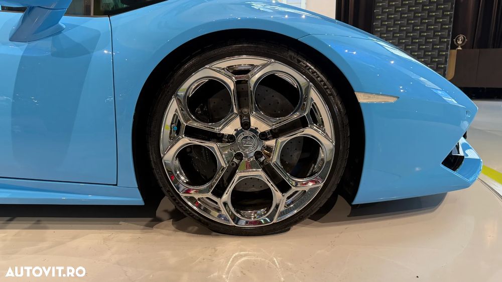 Lamborghini Huracan - 11