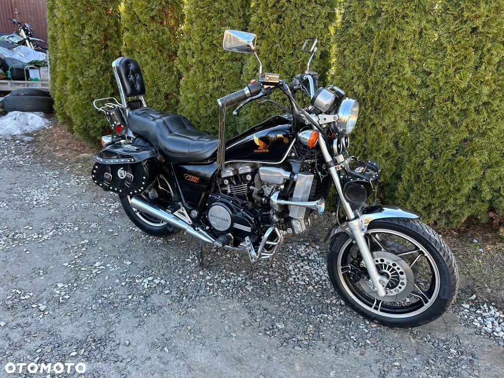 Honda VF - 2
