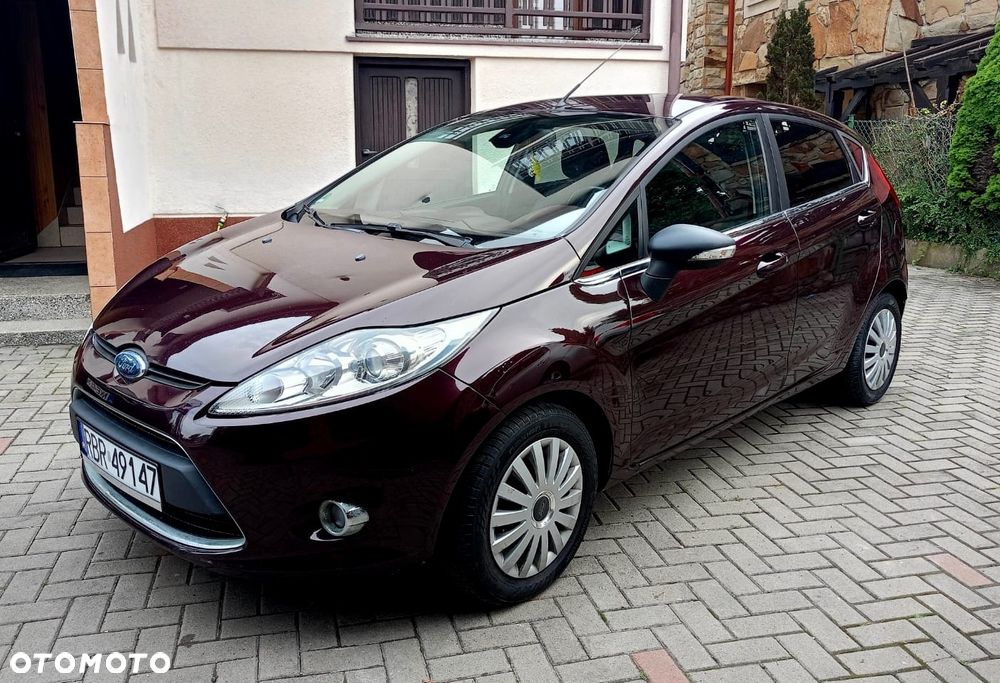 Ford Fiesta 1.25 Ambiente - 2