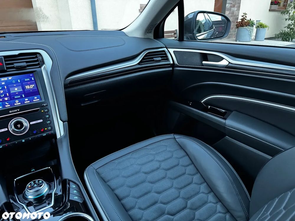 Ford Mondeo 2.0 EcoBlue Vignale Plus - 12