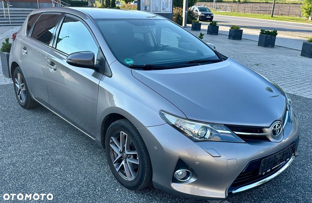 Toyota Auris 1.6 Prestige - 7