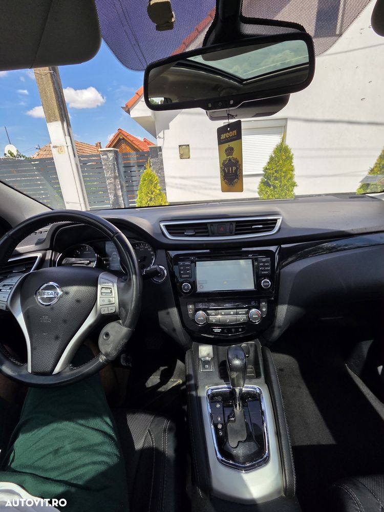 Nissan Qashqai 1.6 DCI Start/Stop X-TRONIC Tekna - 20