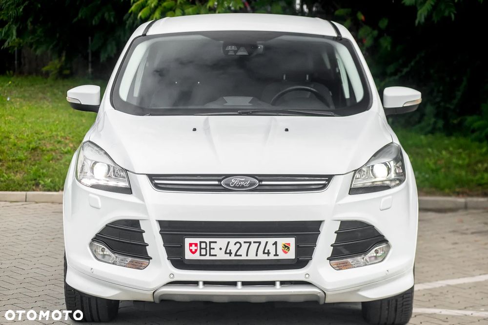 Ford Kuga 2.0 TDCi 4WD Titanium Plus - 4