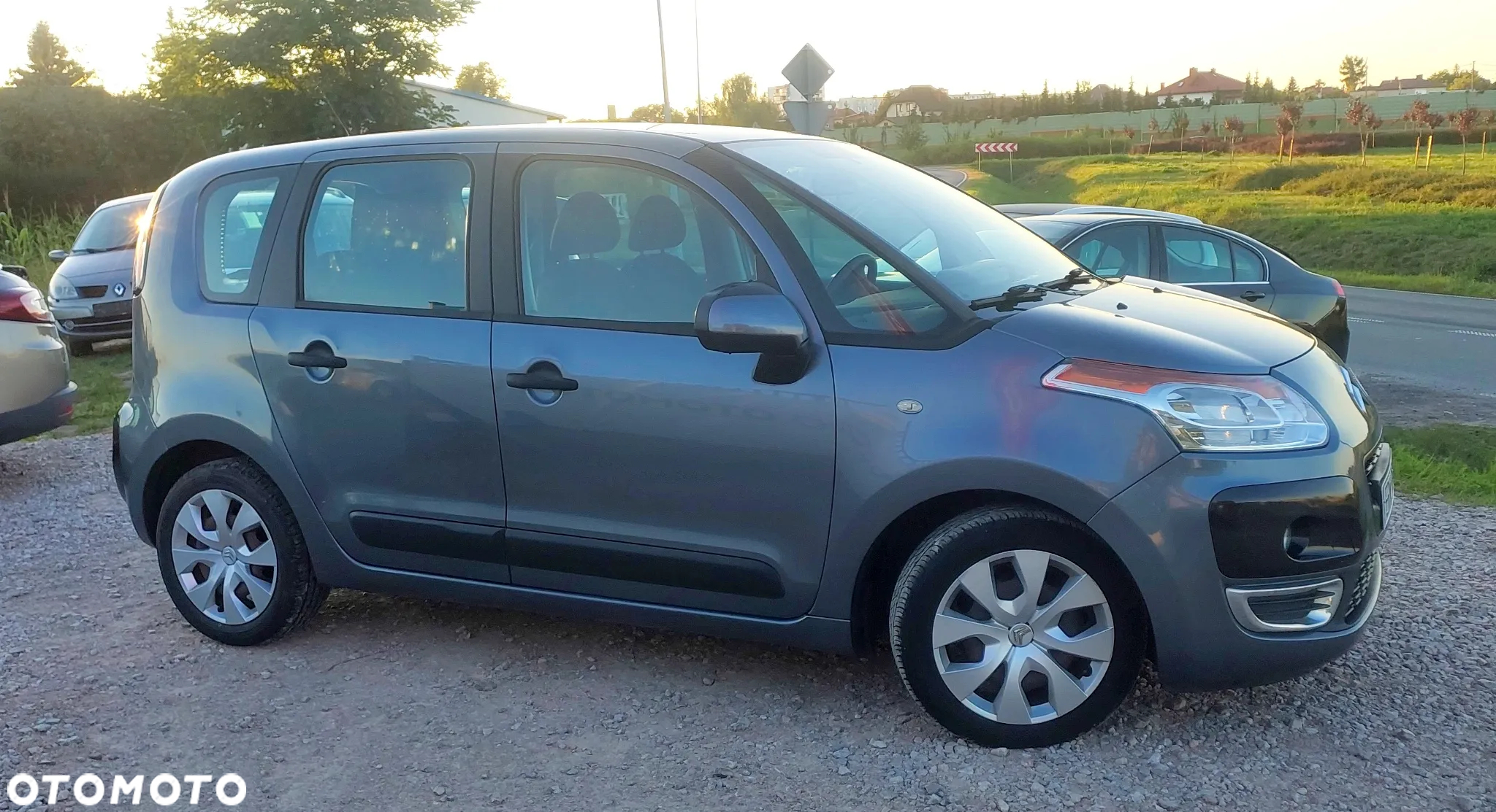 Citroën C3 Picasso 1.6i Seduction - 2