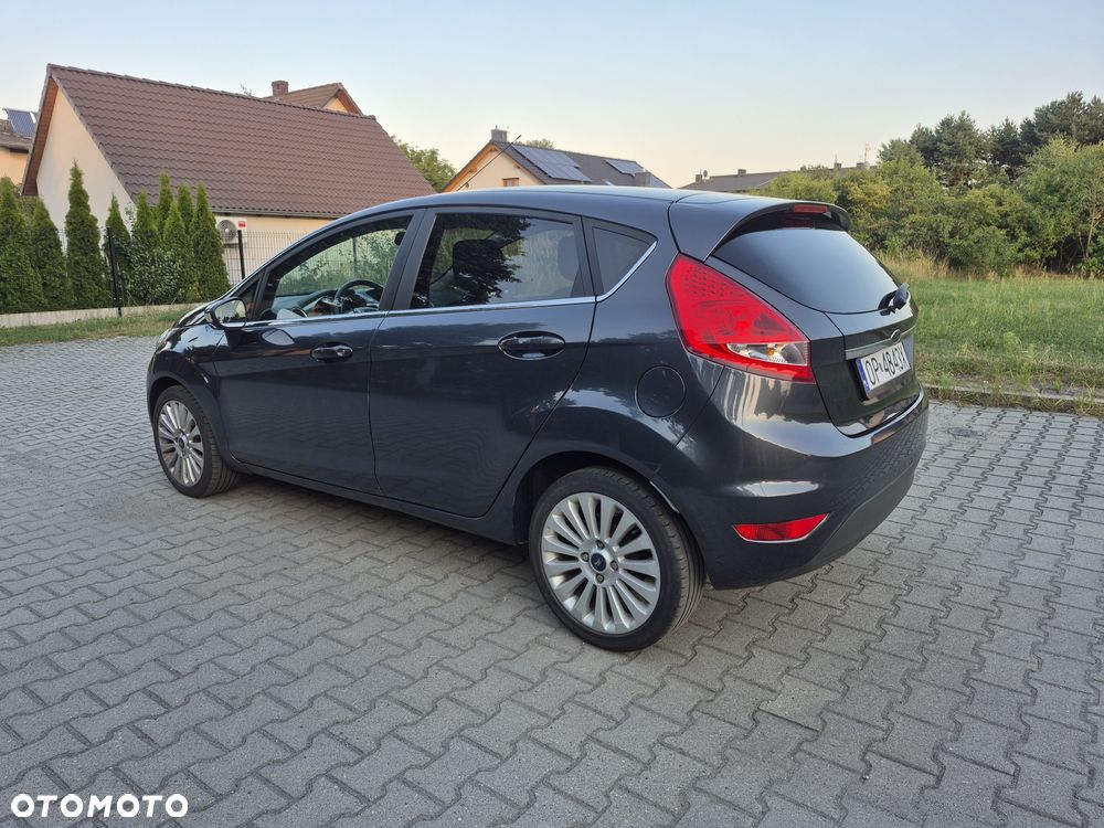 Ford Fiesta - 5
