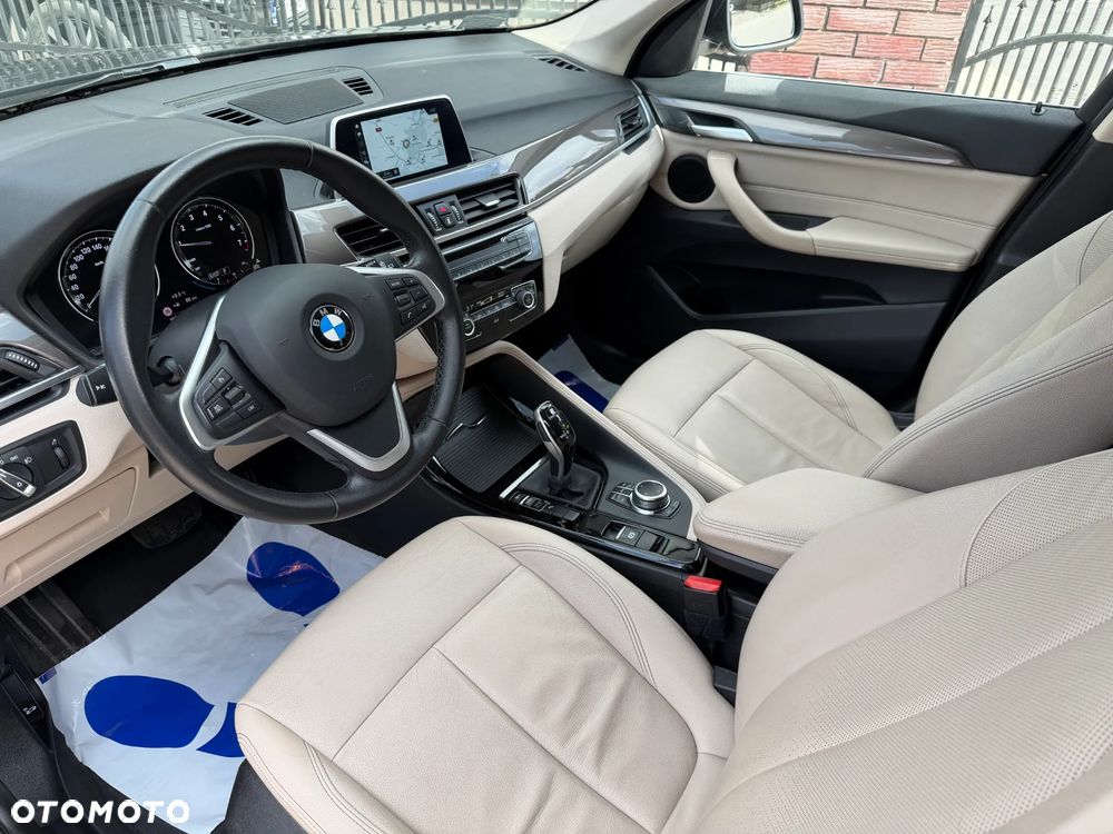 BMW X1 sDrive18i GPF xLine - 9