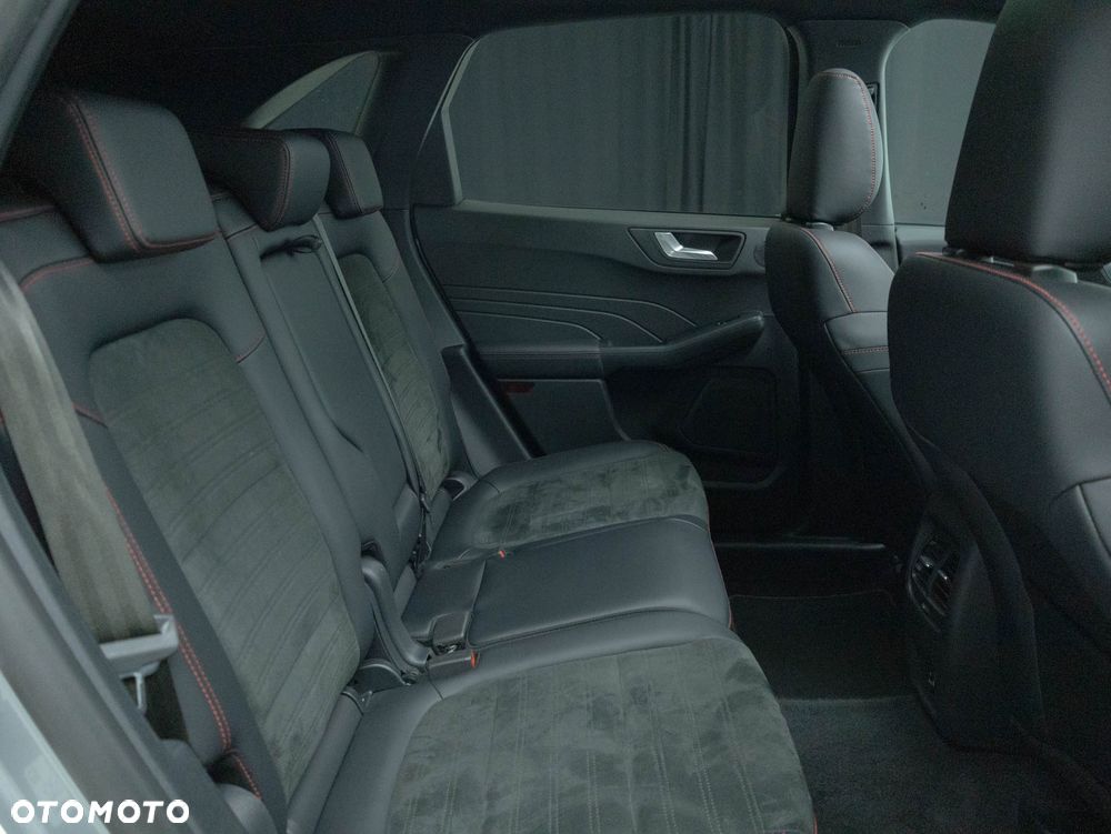 Ford Kuga 2.0 EcoBlue 4x4 ST-LINE X - 35