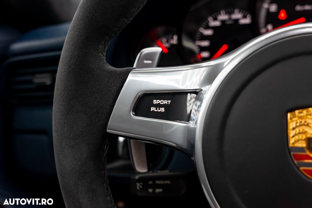 Porsche 911-TURBO-S 3.8 - 31