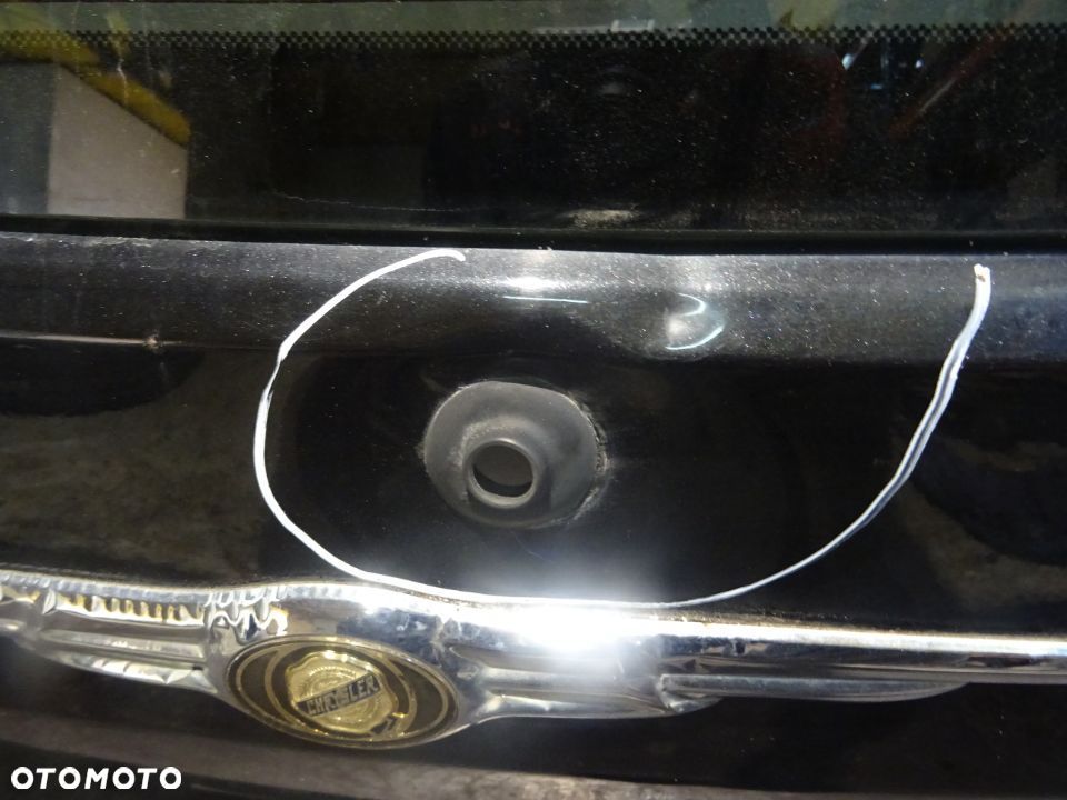 CHRYSLER 300C KOMBI 04-10 SZYBA KLAPY CIEMNA KLAPA BAGAŻNIKA TYŁ - 4