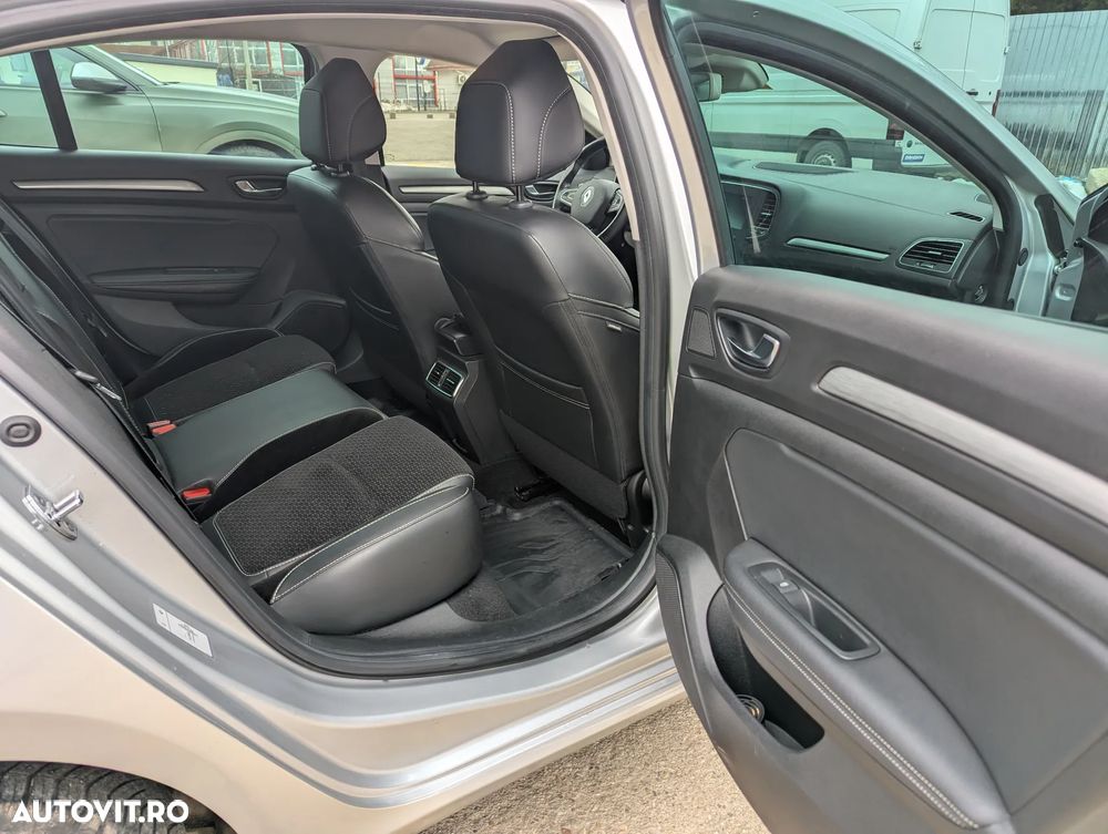 Renault Megane Blue dCi 116 EDC Intens - 17