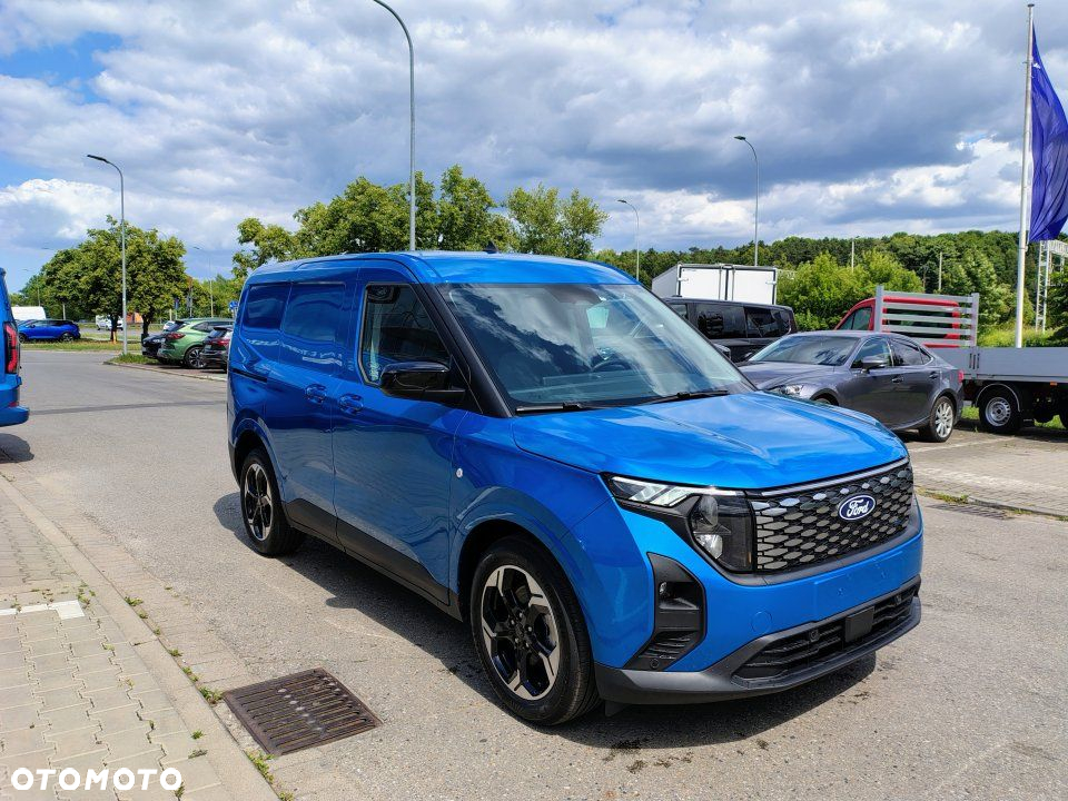 Ford Courier - 7