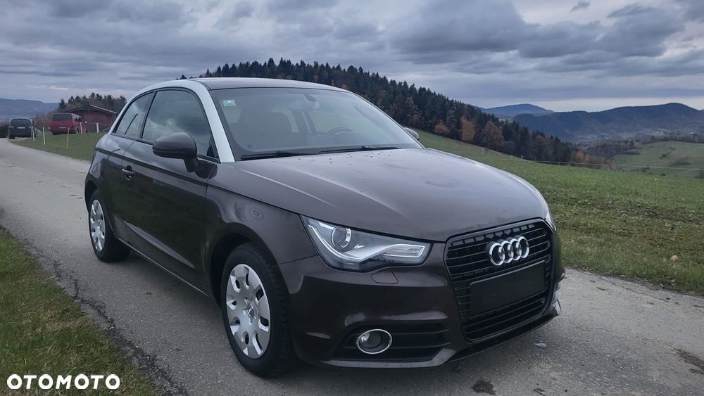Audi A1 1.6 TDI S line edition - 1