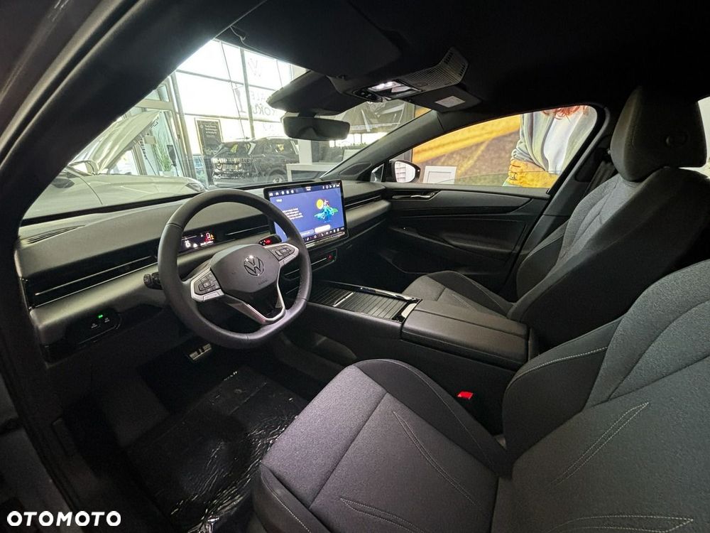 Volkswagen ID.7 59kWh Pure - 10