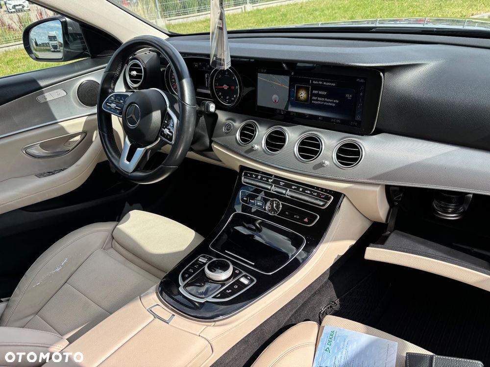 Mercedes-Benz Klasa E 220 d 9G-TRONIC Exclusive - 20