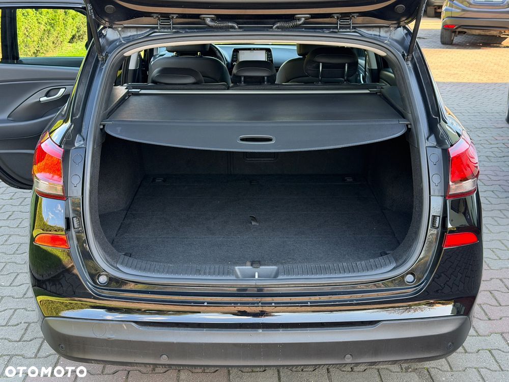 Hyundai i30 1.4 T-GDI Premiere Style - 25
