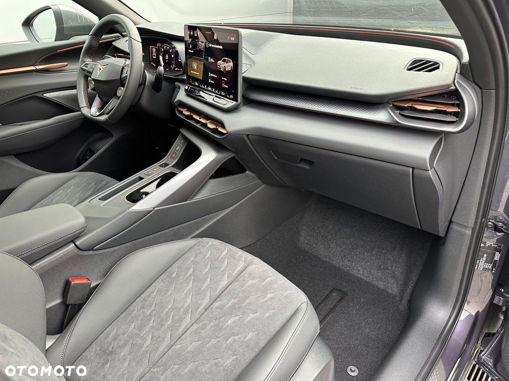 Cupra Terramar 1.5 eTSI mHEV DSG - 26
