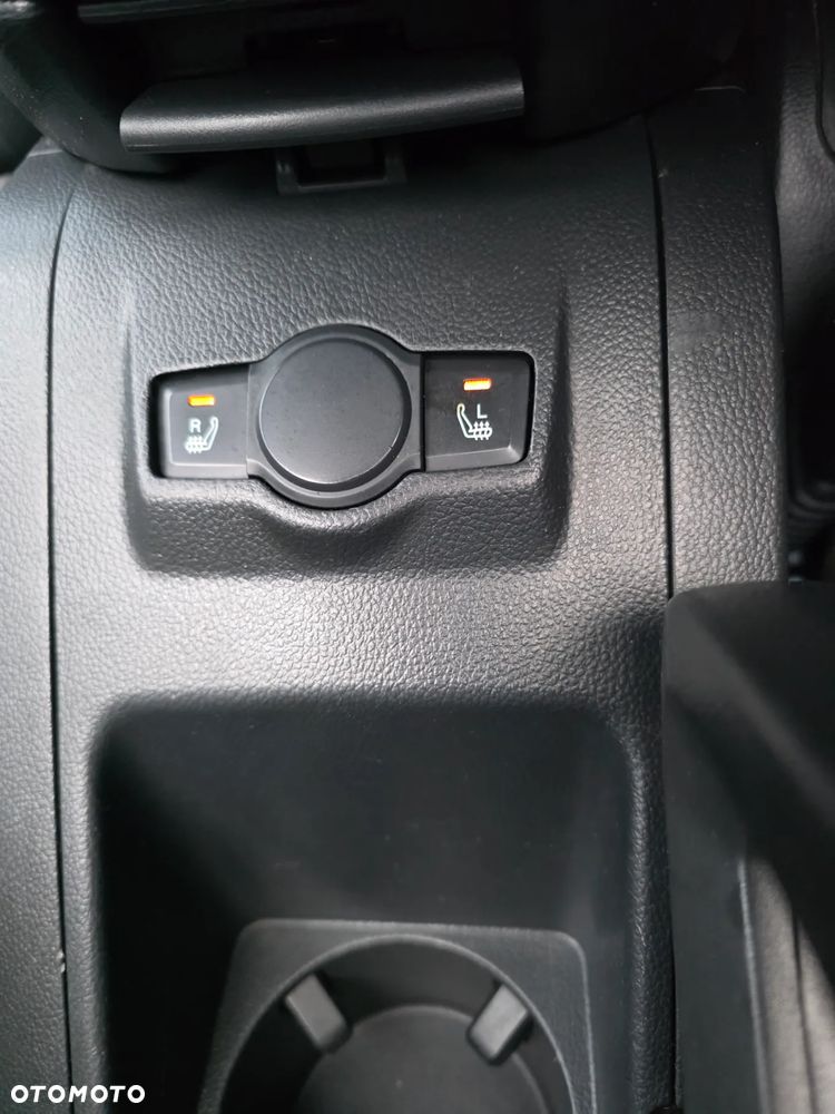 Chevrolet Captiva 2.0 d LT base 5os - 16