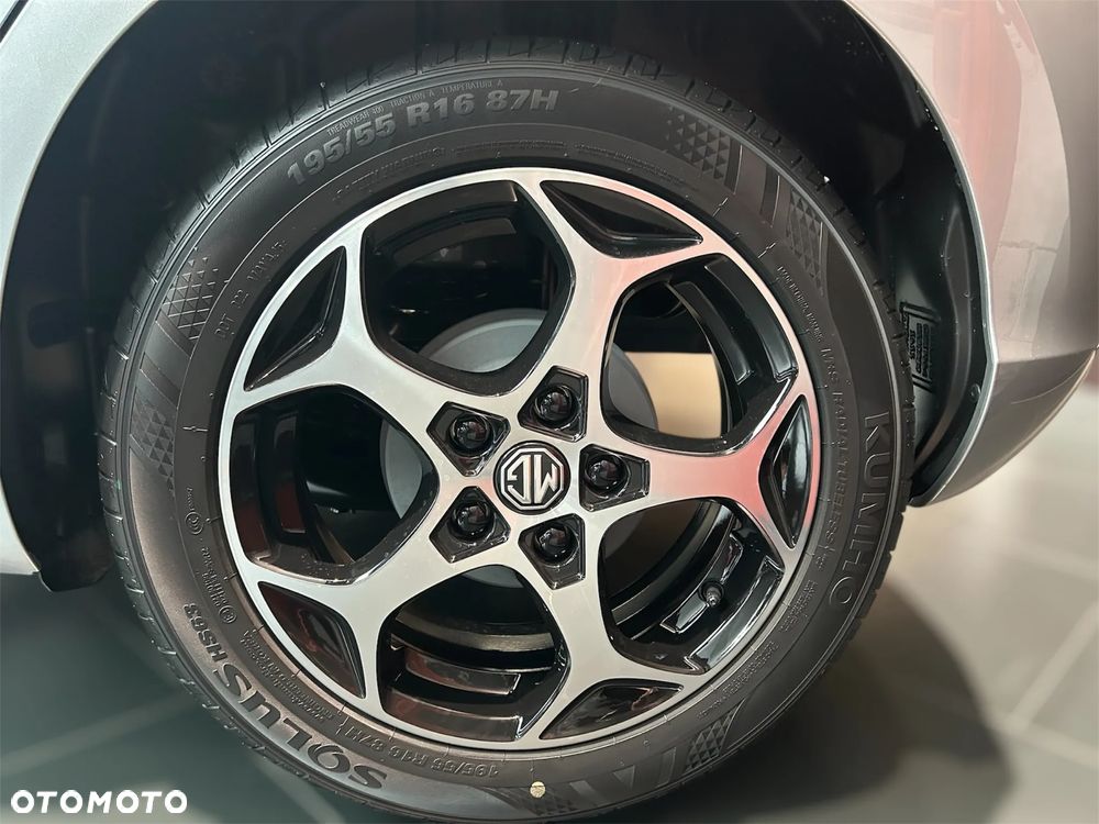 MG MG3 1.5 Excite - 15