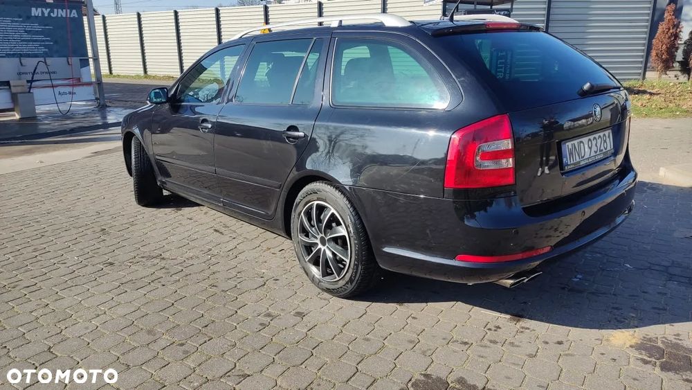 Skoda Octavia 2.0 TDI RS - 5