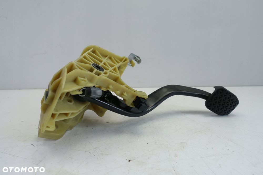 BMW E60 M5 5.0 V10 PEDAŁ HAMULCA automat 6759944 - 9