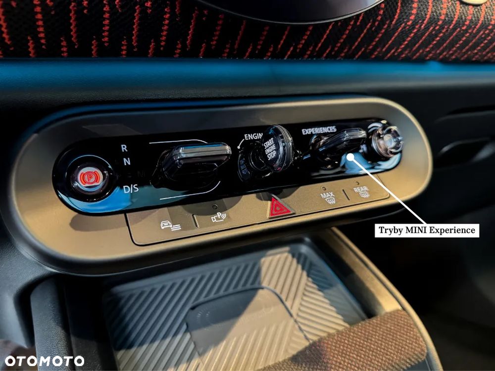 MINI John Cooper Works - 16