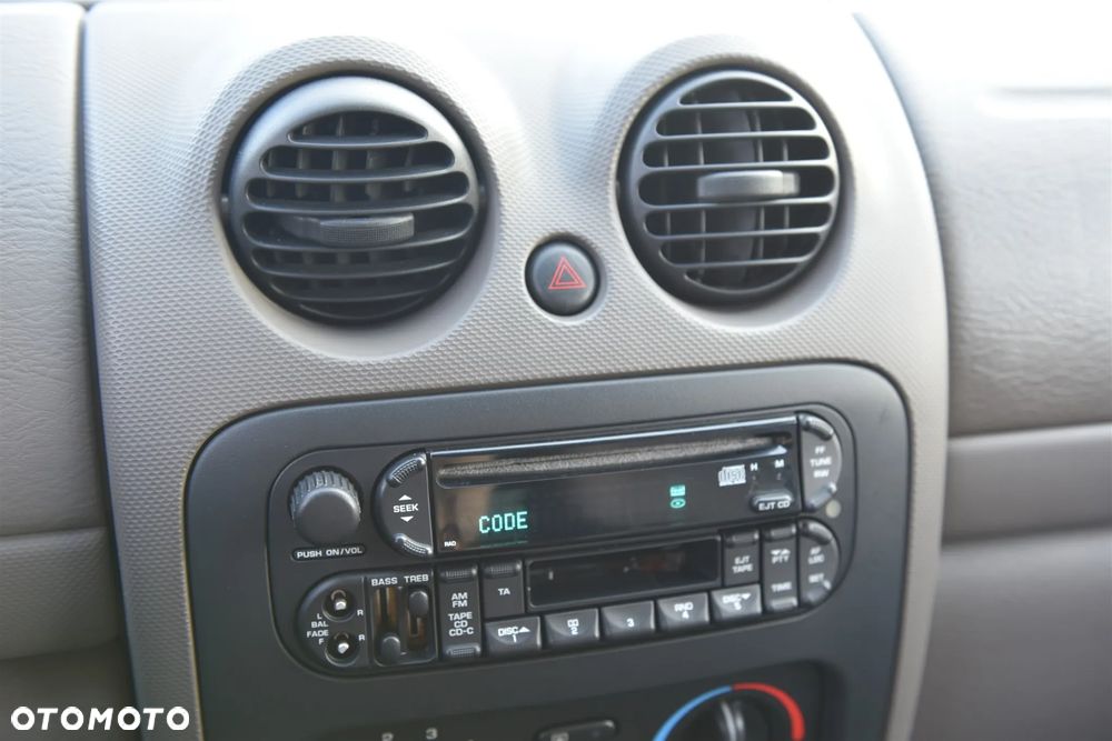 Jeep Liberty 2.4 4x4 - 20