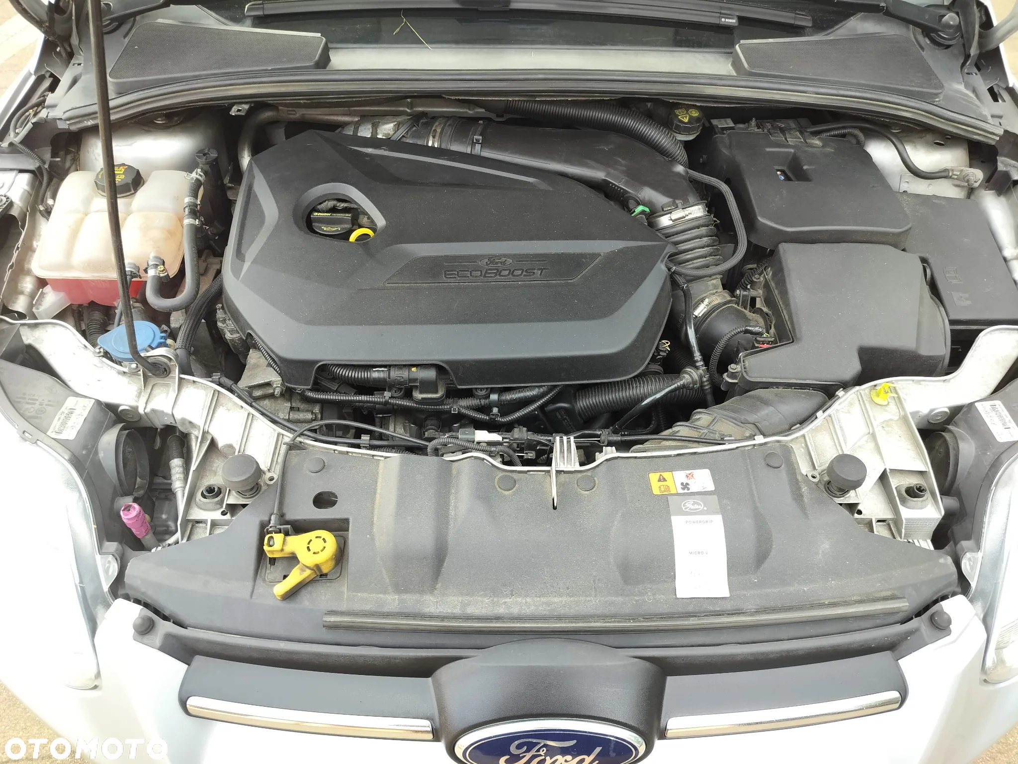 Ford Focus 1.6 EcoBoost Edition - 16