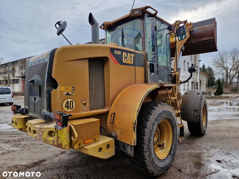 Caterpillar 928h - 8