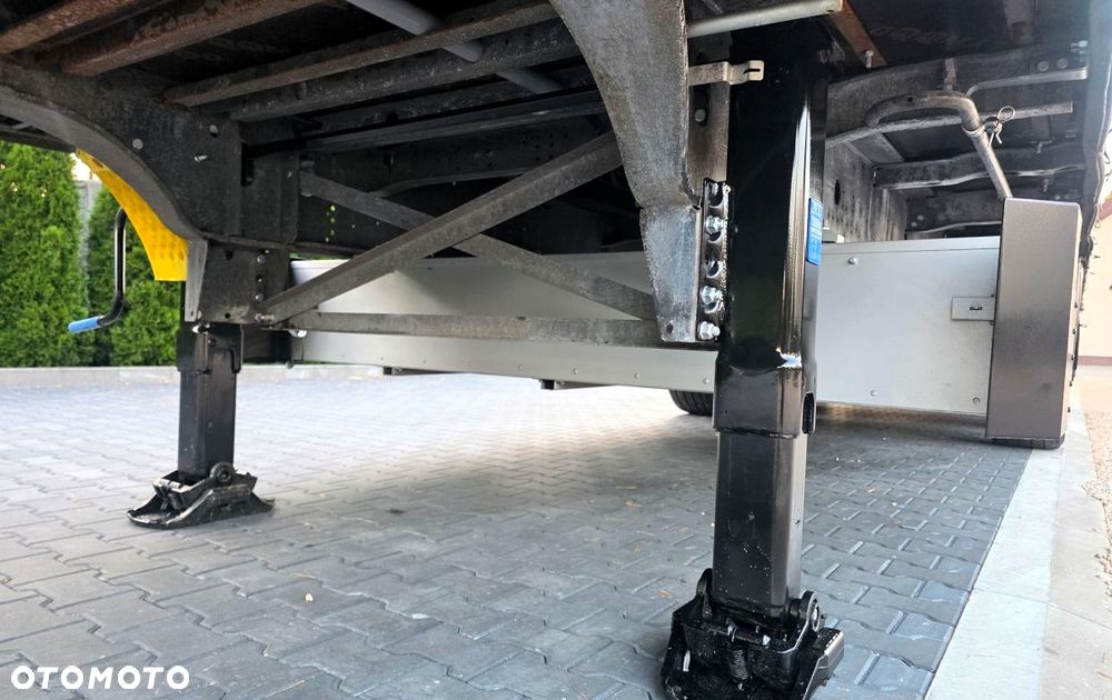 Schmitz Cargobull Varios **Oś Podnoszona* Dach Podnoszony * Salon PL! - 12