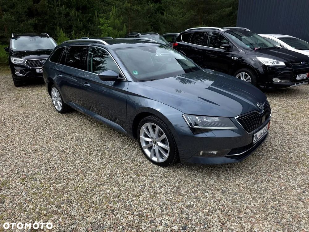 Skoda Superb 2.0 TDI Style DSG - 4