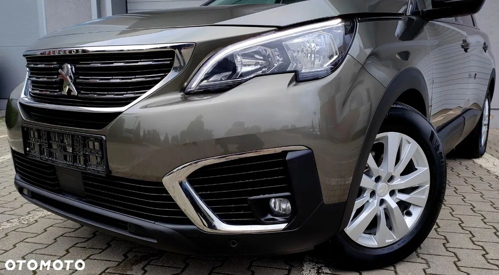 Peugeot 5008 - 37