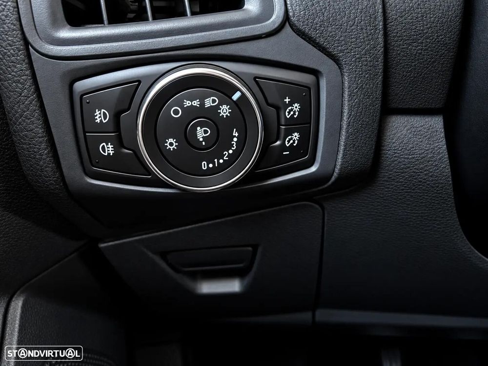 Ford Focus 1.0 EcoBoost ST-Line - 15