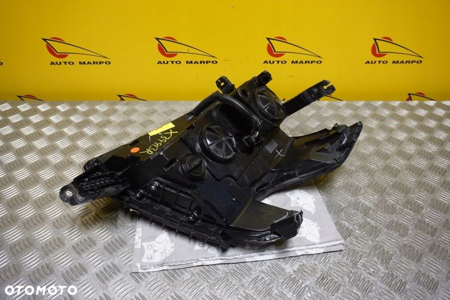 CHEVROLET TAHOE SUBURBAN 2015- REFLEKTOR LAMPA PRAWA PRZEDNIA USA - 11